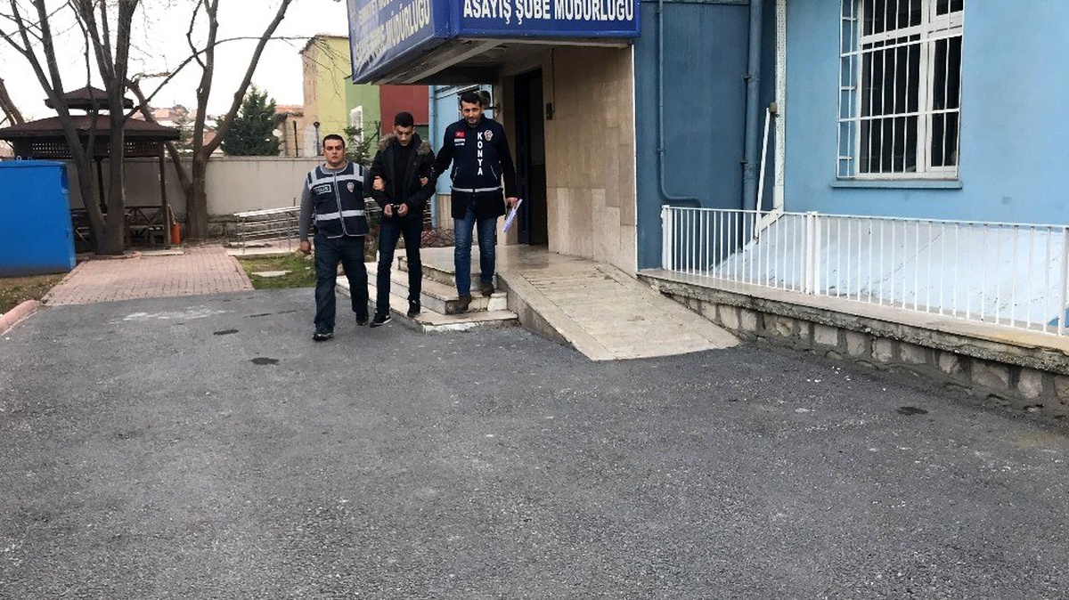 Kuzenini bıçakladıktan sonra yurt dışına kaçmak isteyen şahıs tutuklandı
