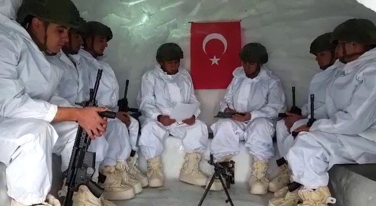 Mehmetçik\'ten miniklerin mektubuna duygulandıran cevap