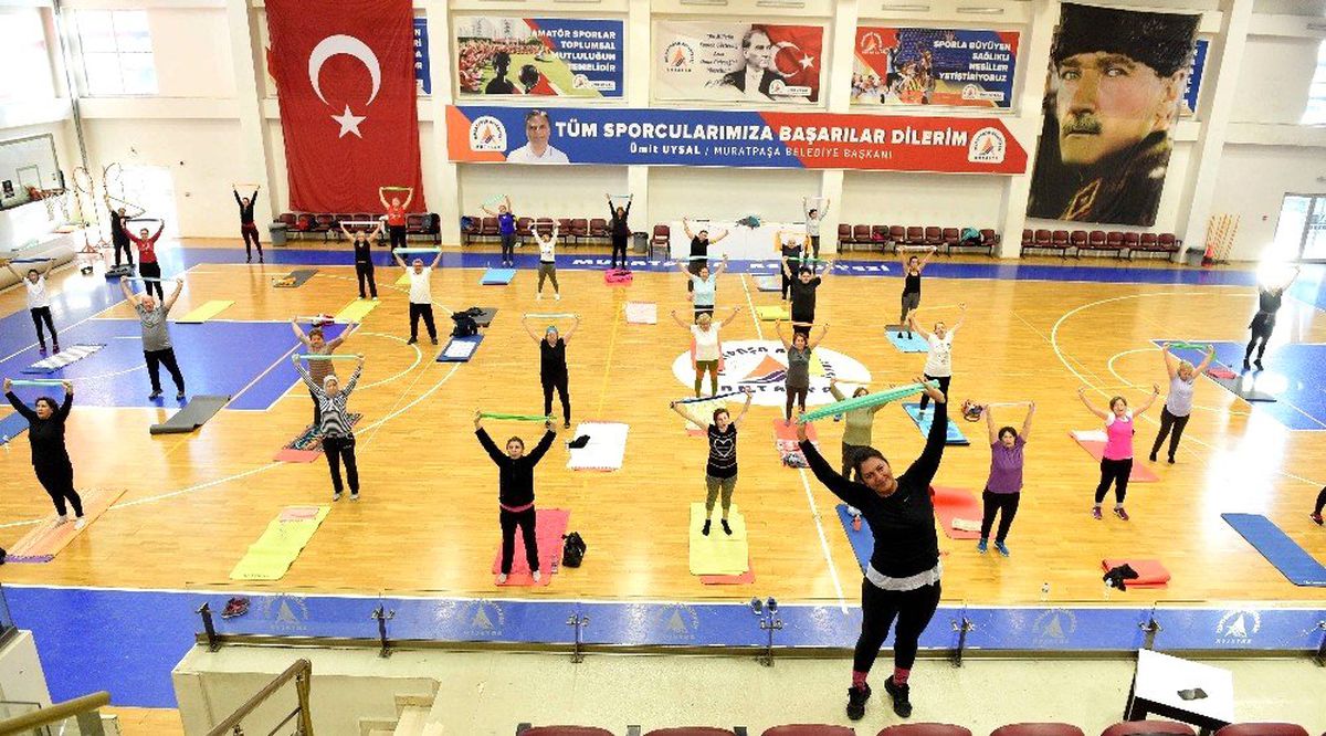Muratpaşa\'da sabah sporu programları