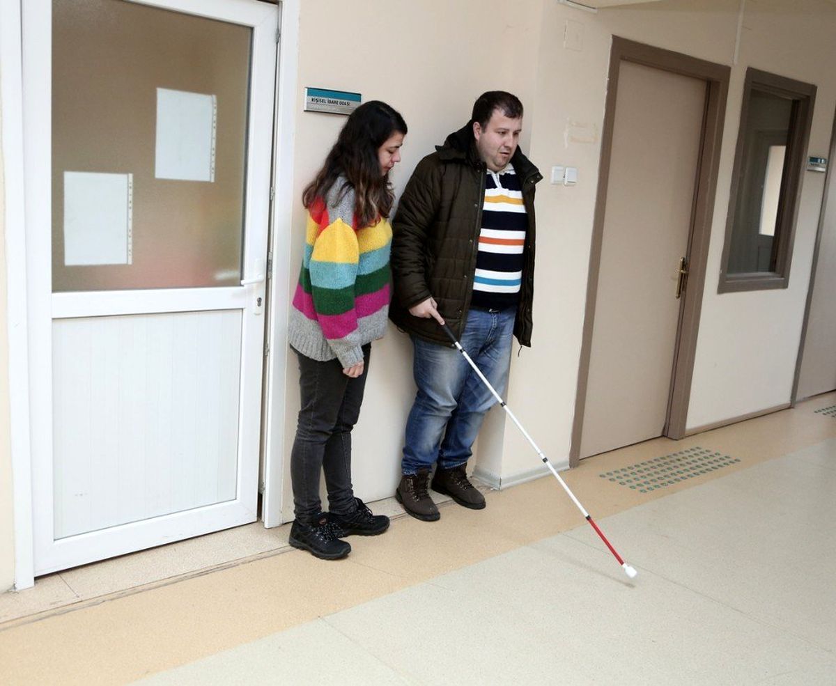 (Özel) Nilüfer Belediyesinden engellilere ücretsiz kitap servisi