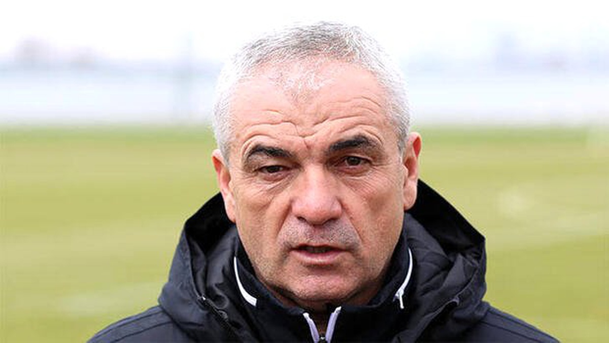 Rıza Çalımbay: "Emre ve Mert Hakan\'ın Avrupa\'ya gitmesi daha iyi olur"