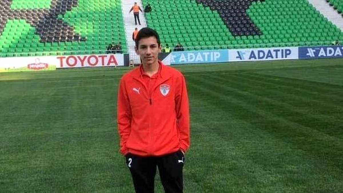 Beşiktaş ve Fenerbahçe Mehmet Can Kocabaş\'ı istiyor