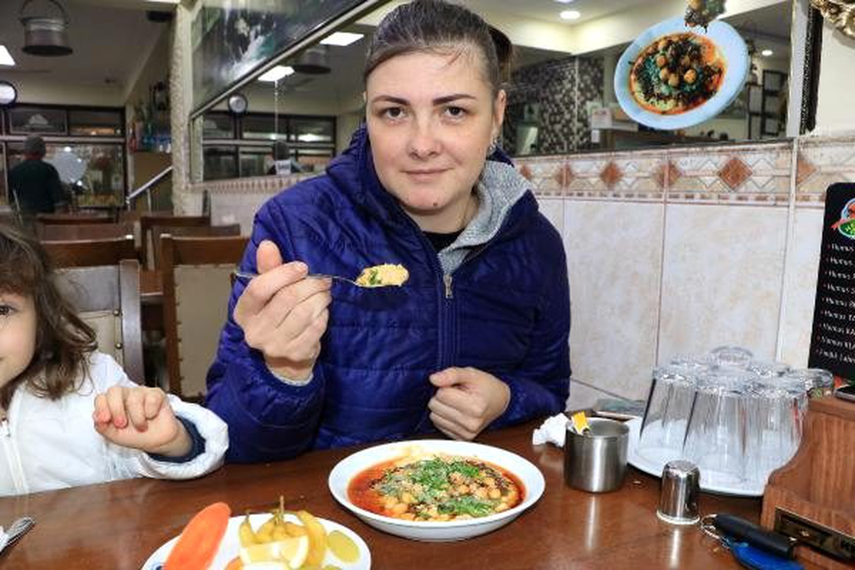 Tarsusluların vazgeçemediği lezzet: Humus