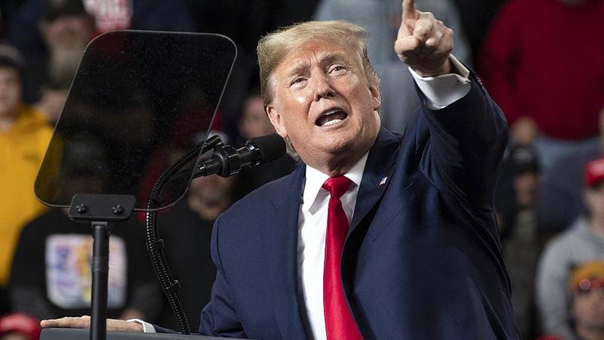 Trump\'tan İranlı göstericilere destek: Cesaretinizden ilham alıyoruz