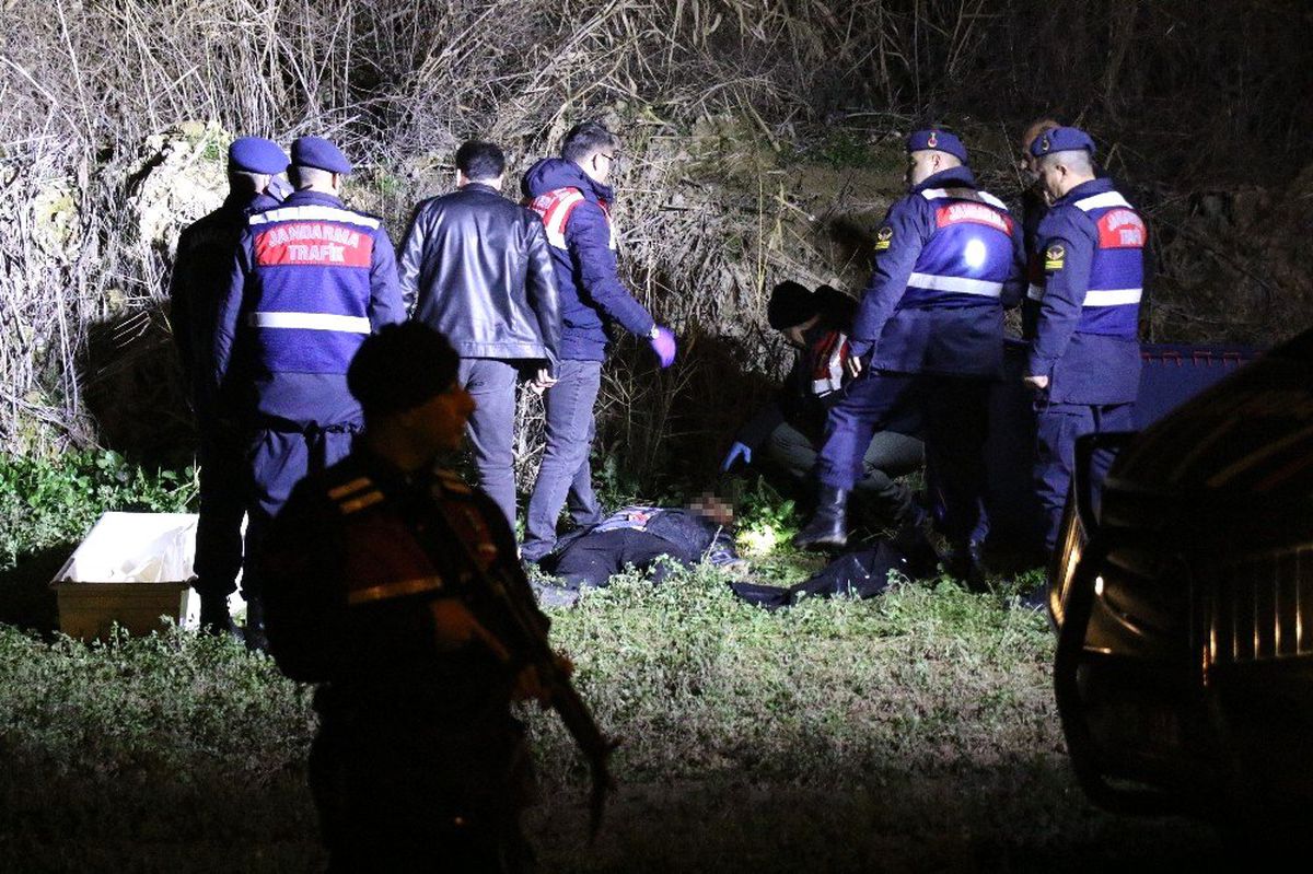 Alacaklısını öldürmeye gitmeden, iki kişiyi daha öldürmüş