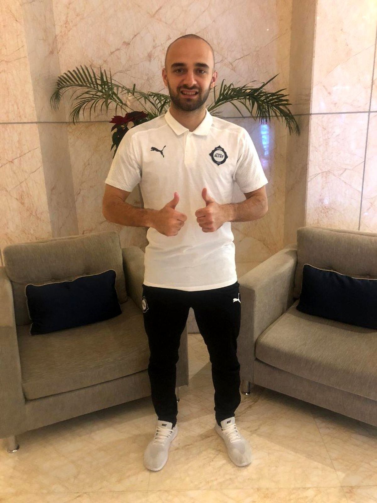 Altay, sol bek Doğa İşeri\'yi kadrosuna kattı