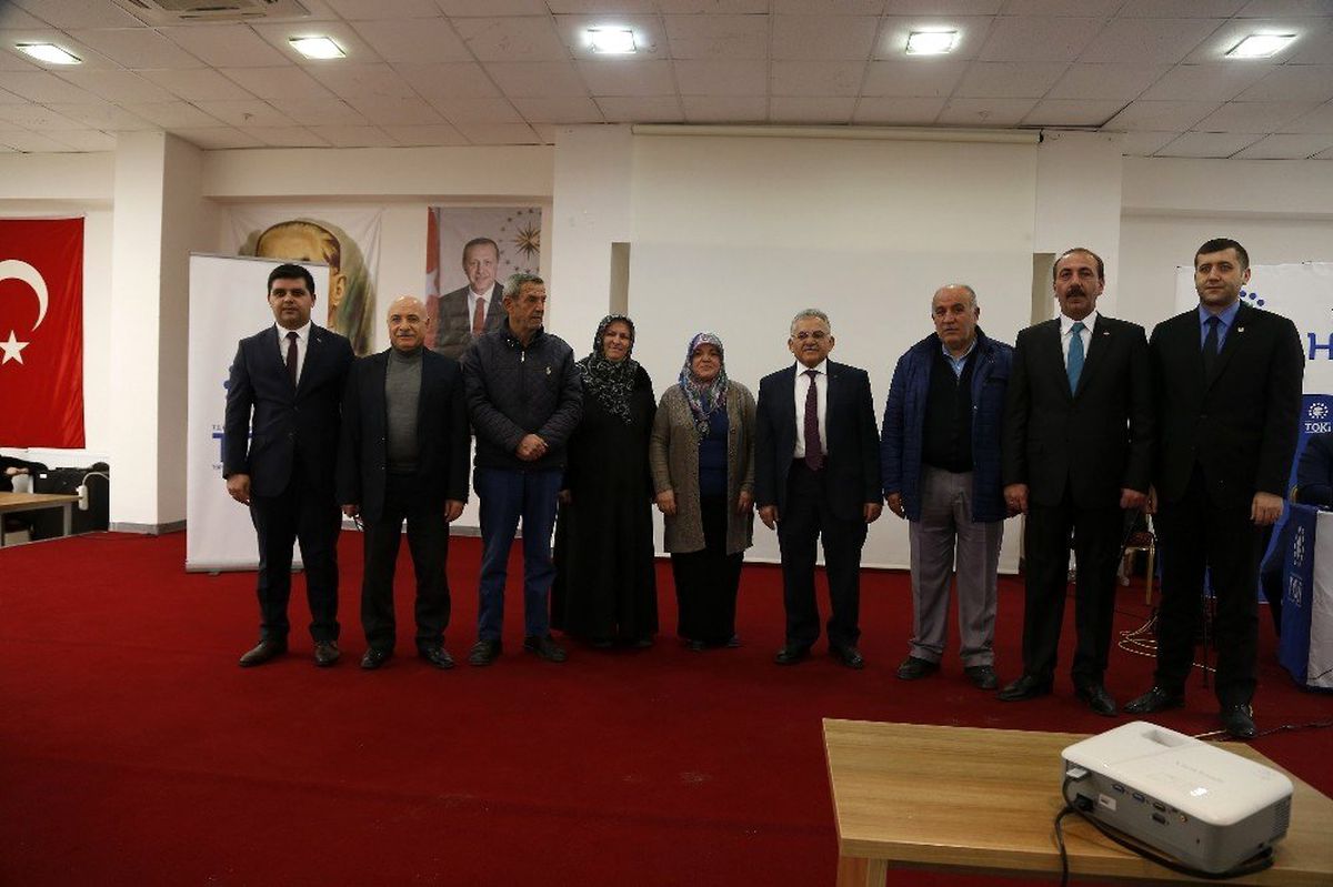 Başkan Büyükkılıç Tomarza\'da