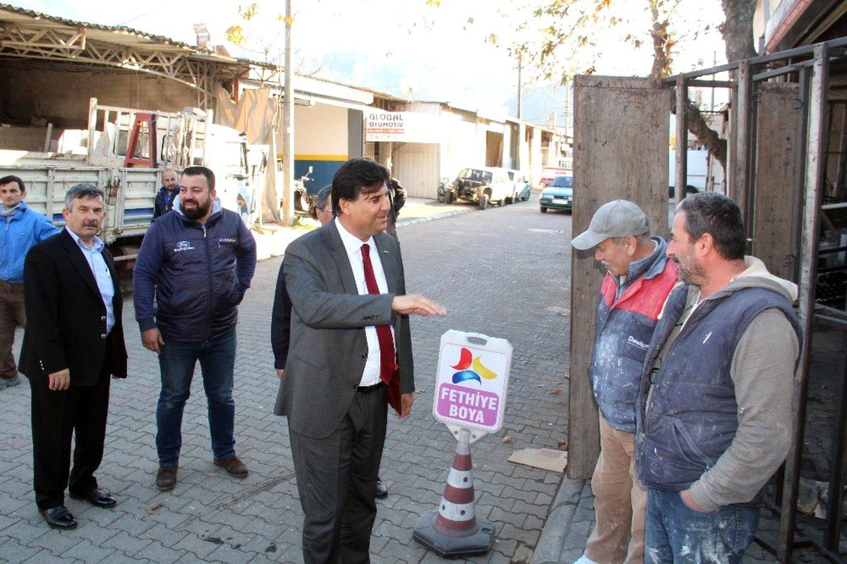 Başkan Karaca, sanayide incelemelerde bulundu
