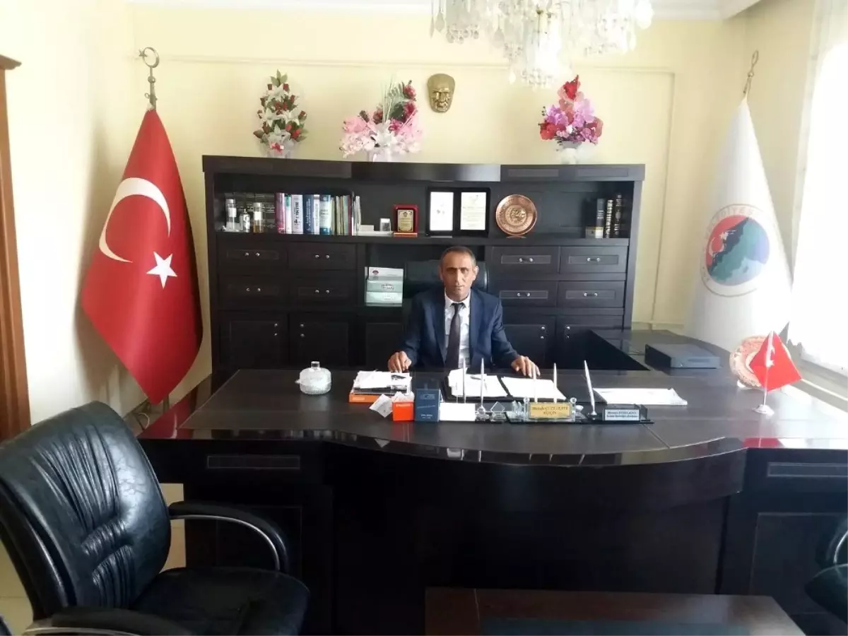 Başkanın isteğine bakan yardımcısından tepki