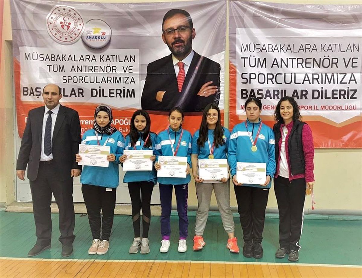 Bilecik Analig Badminton Takımı çeyrek finalde