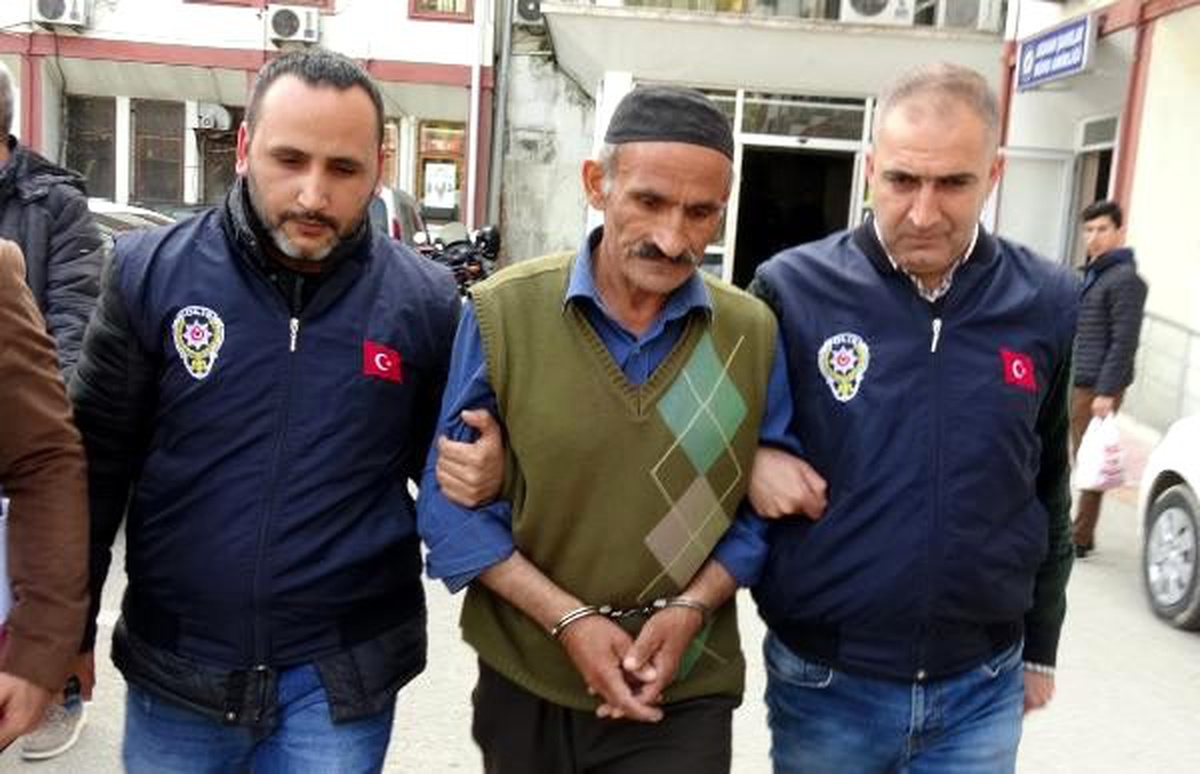 Eşini tahrayla başına vurarak öldüren sanık: Kendimden geçmişim