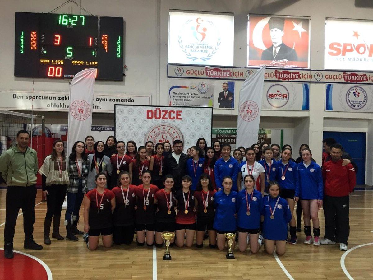 Genç kızlar voleybolda şampiyon belli oldu
