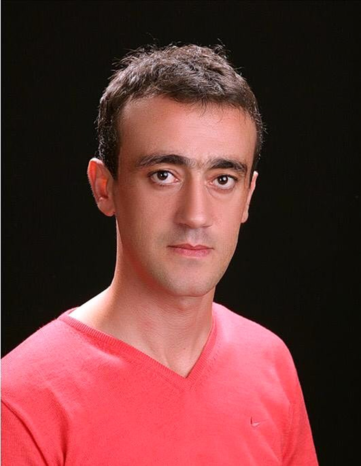 Kaza yaptığı araçtan inen sürücüye otomobil çarptı