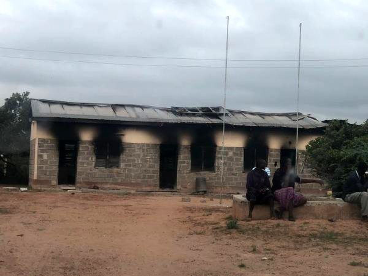 Kenya\'da okula silahlı saldırı: 3 öğretmen öldü