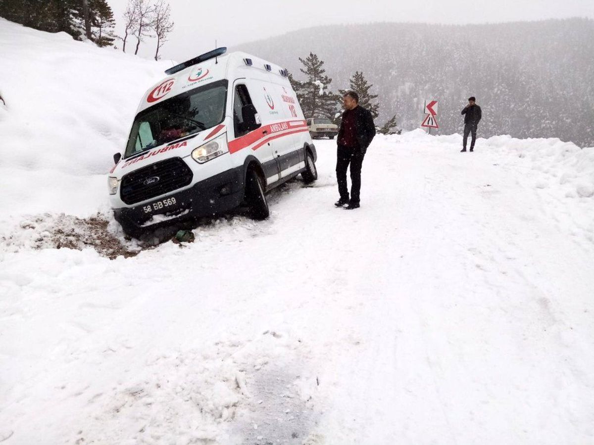 Kurtarmaya giderken kurtarıldı