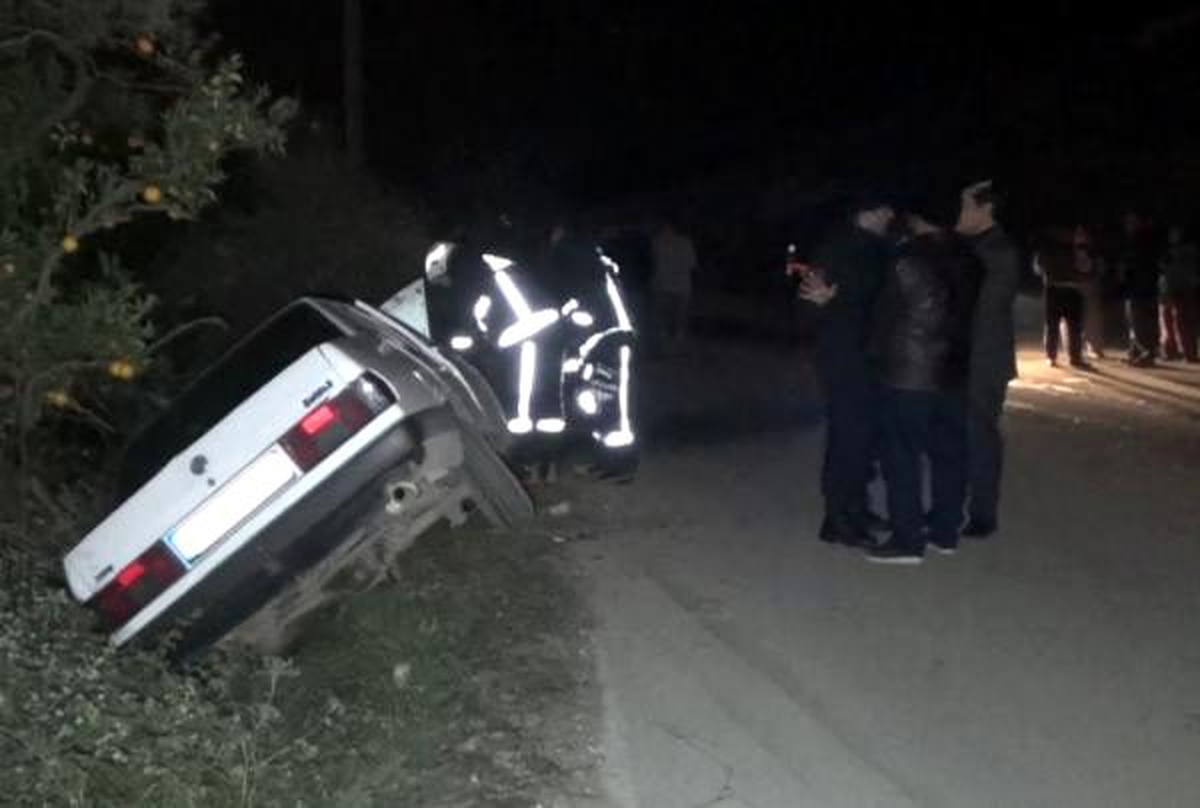 Otomobil şarampolde yan yattı: 1 ölü, 1 yaralı