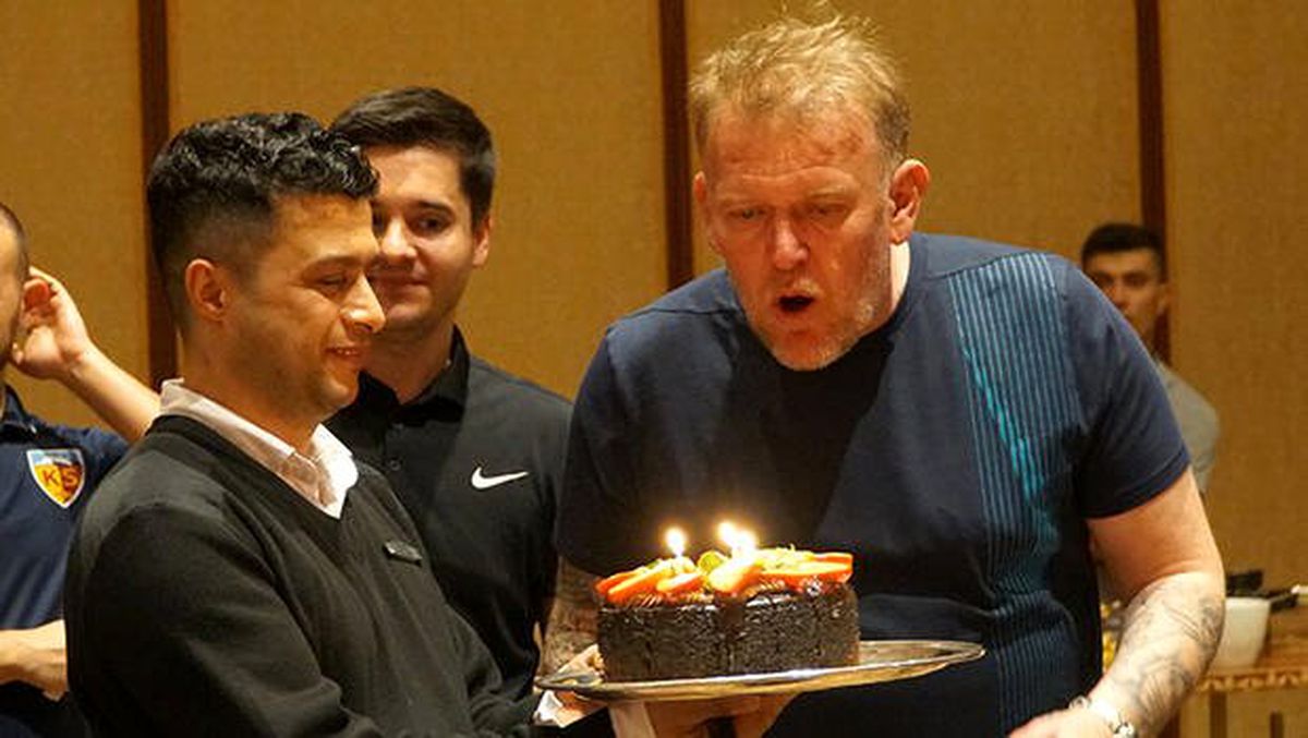 Teknik Direktör Robert Prosinecki\'ye Kayseri\'de coşkulu karşılama