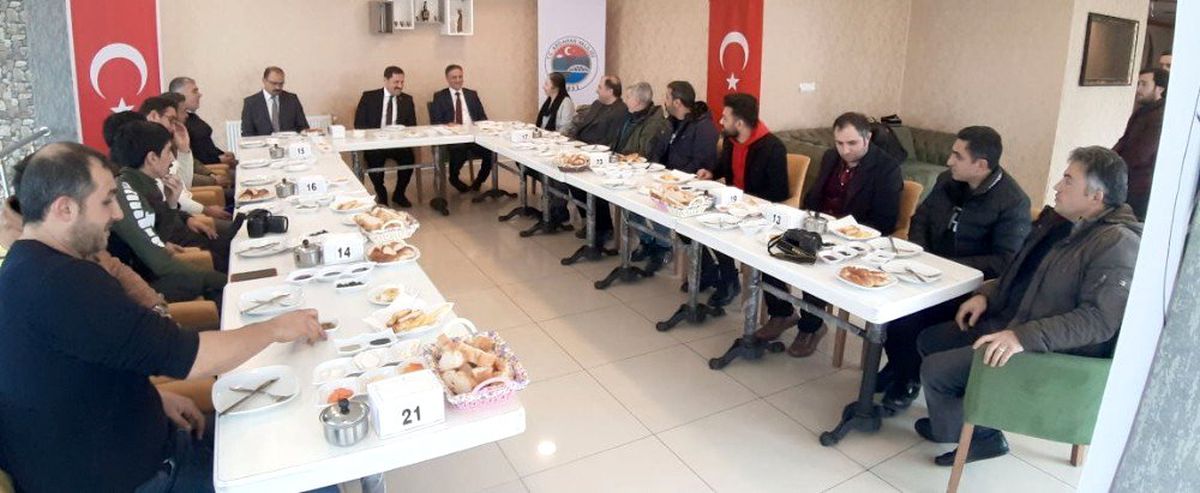 Vali Mustafa Masatlı, basın mensuplarıyla bir araya geldi