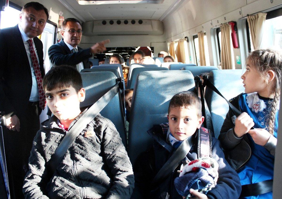 Alaşehir\'de öğrenci servislerine denetleme