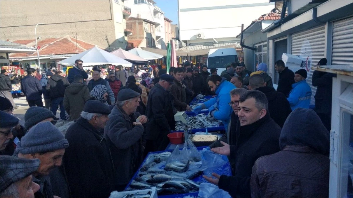 Belediyeden balık tanzim satış noktası