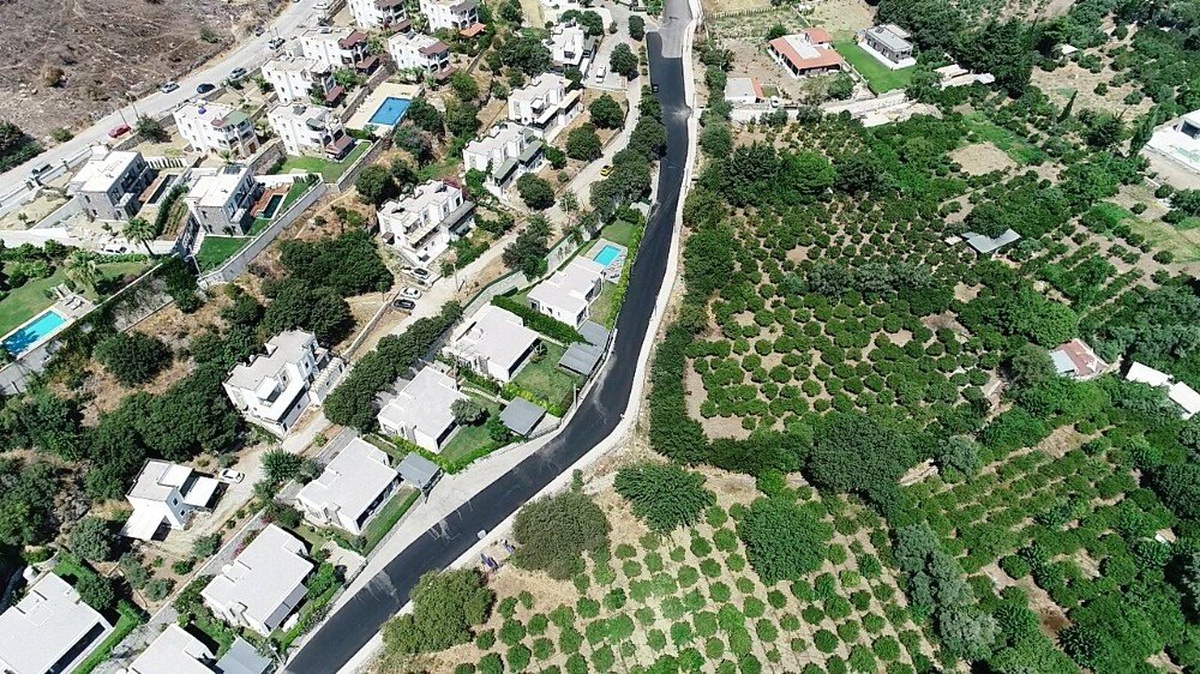 Bodrum Belediyesi köylünün yüzünü küldürdü
