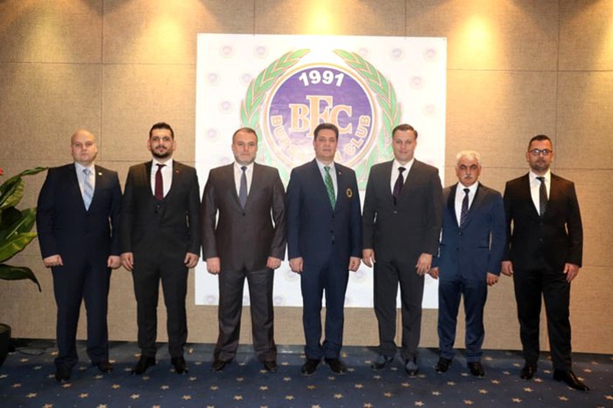 Bursa Fan Club’da Selim Yedikardeş dönemi