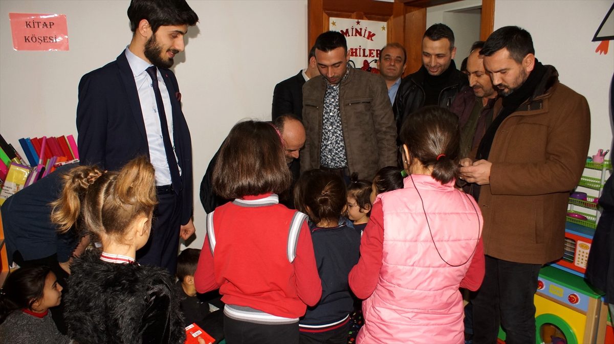 Çubuk-İMDER üyeleri çocukların oyuncak hayalini gerçekleştirdi