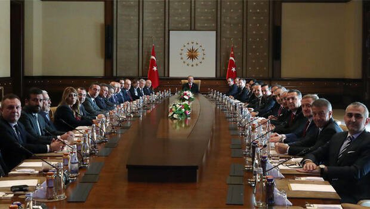 Cumhurbaşkanı Erdoğan, TFF ve Kulüpler Birliği\'ni kabul etti