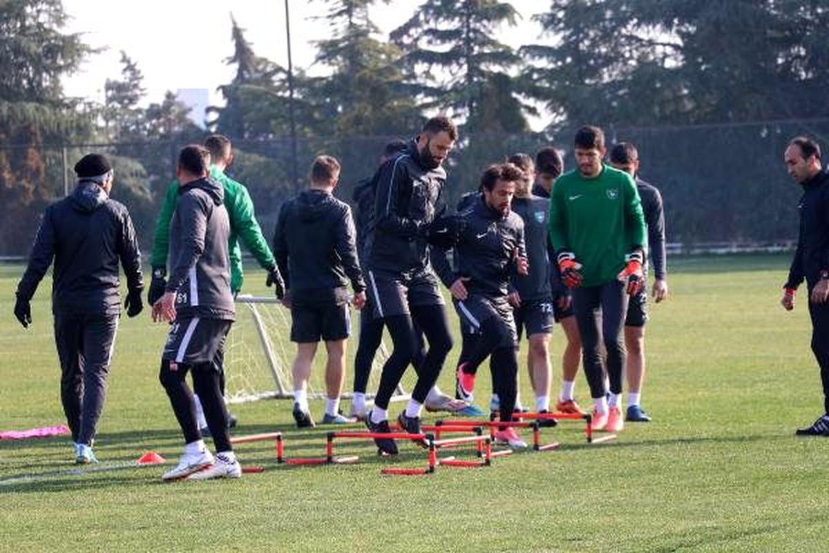 Denizlispor\'da Özdilek\'ten fikstür eleştirisi