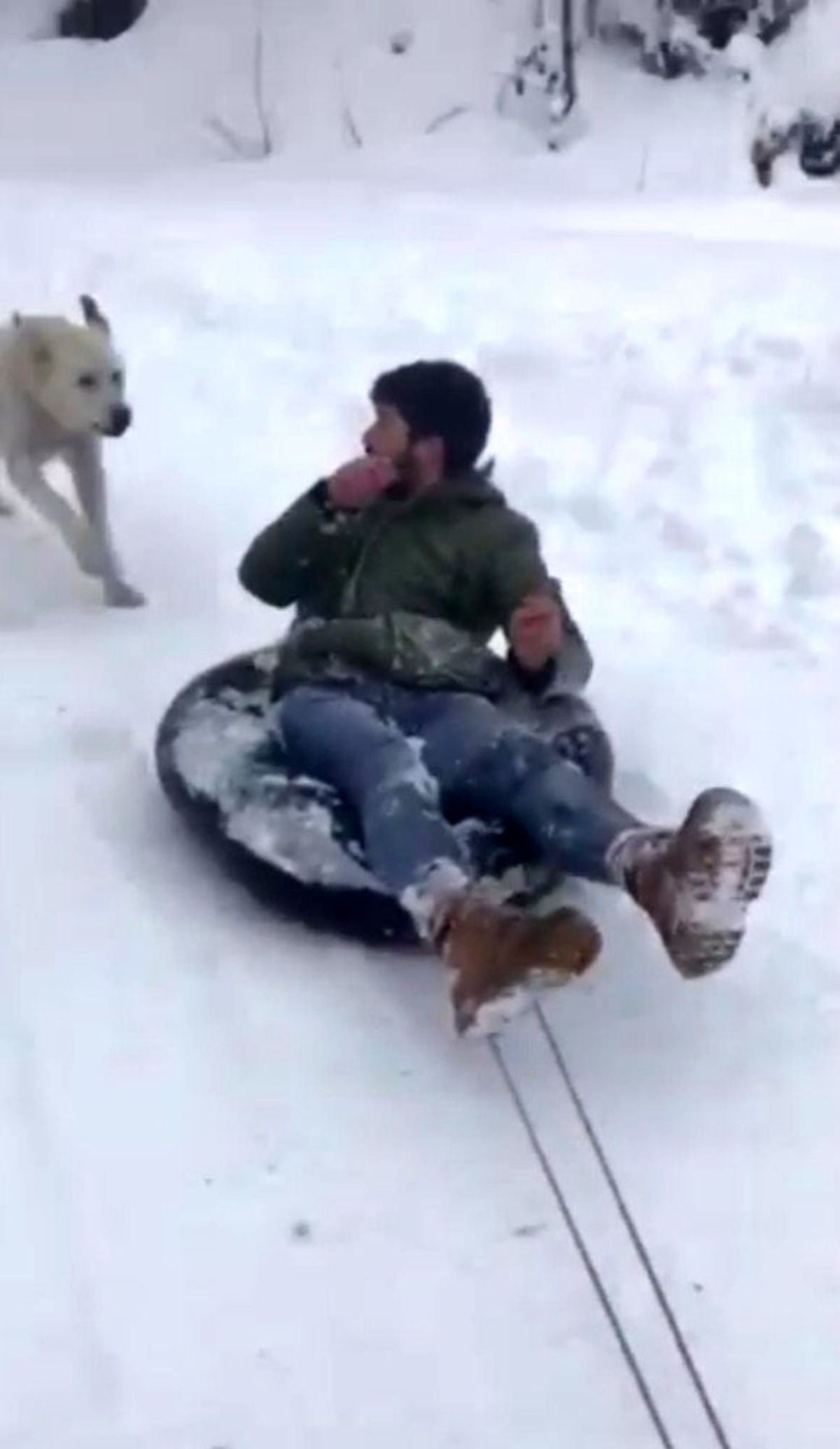 Eğlenmek isterken korkuyu yaşadı