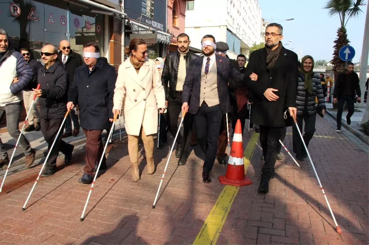 Görme engellilerin neler yaşadığını anlamaya çalıştılar