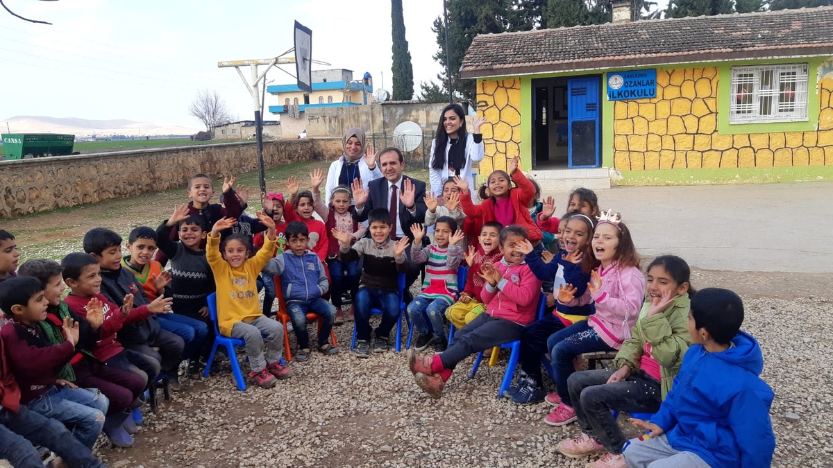 İl Milli Eğitim Müdürü İsmail Yapıcıer Ozanlar İlkokulunu ziyaret etti