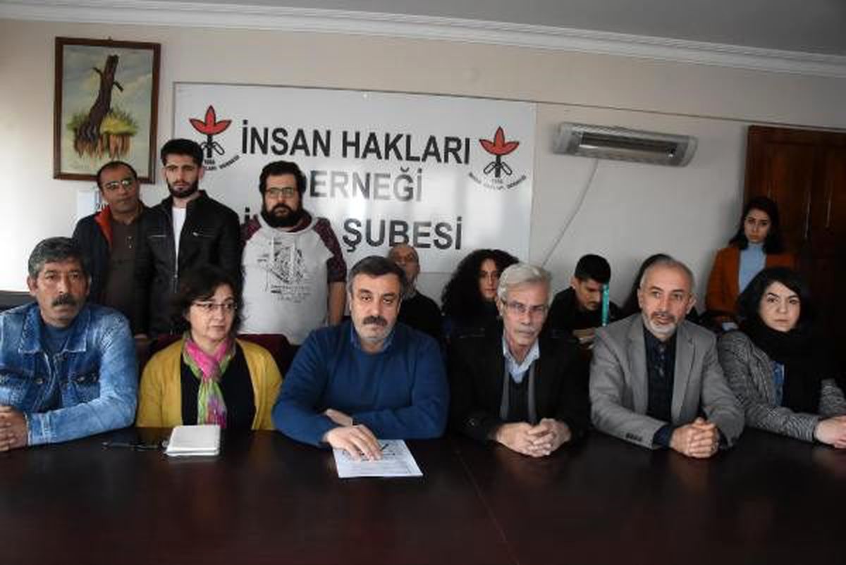 İzmir\'den \'mülteci ölümlerini durdurun\' çağrısı