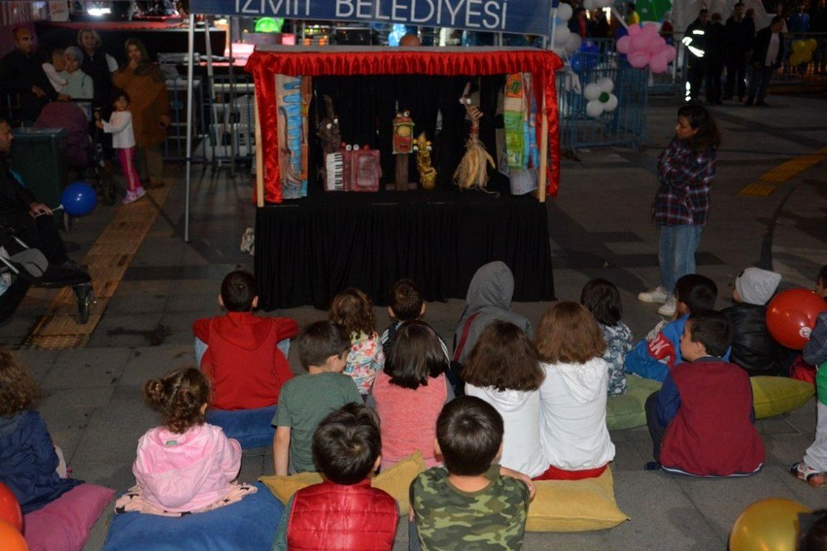 İzmitli çocuklar kukla gösterisi ile eğlenecek