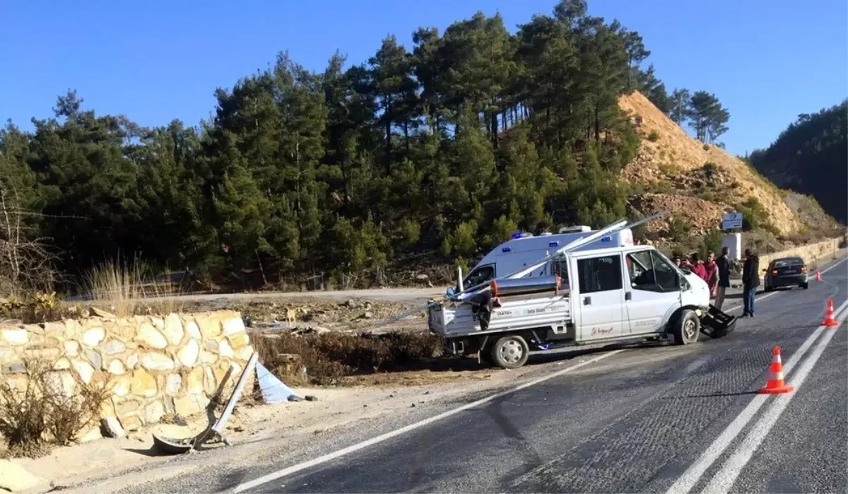 Kavaklıdere\'de kaza: 3 yaralı