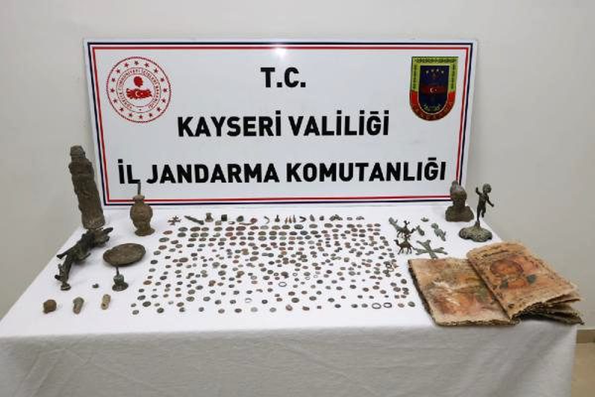 Kayseri\'de tarihi eser operasyonu: 10 gözaltı