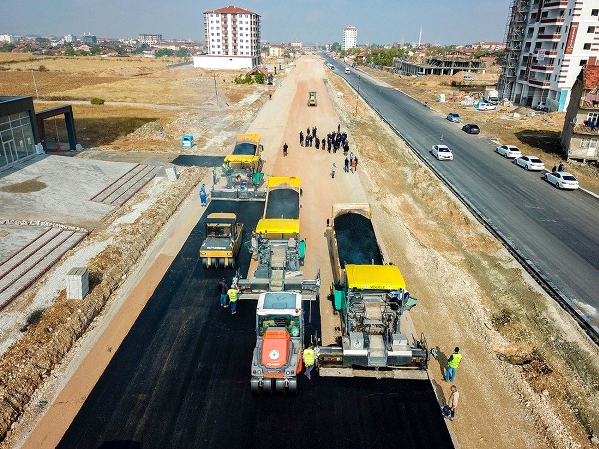 Malatya Büyükşehir, 403 kilometrelik yolu asfaltladı