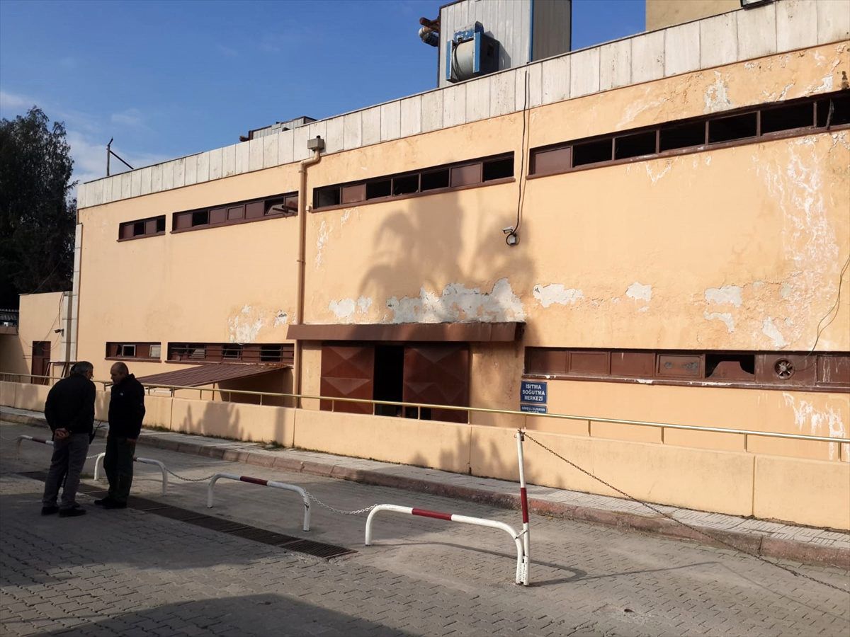 Mersin\'de hastanedeki kazan dairesinde klima onarımı sırasında patlama: 5 yaralı