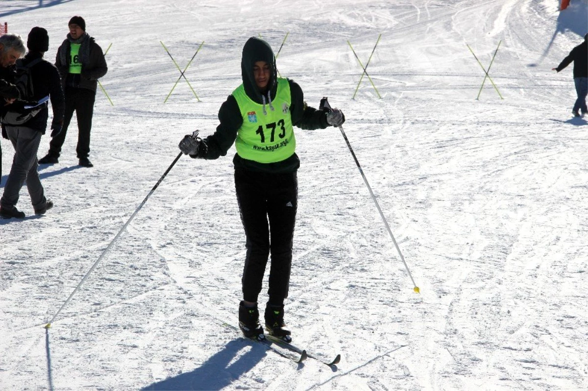 Özel Sporcular Türkiye Kayak Şampiyonası Erzurum\'da düzenlendi