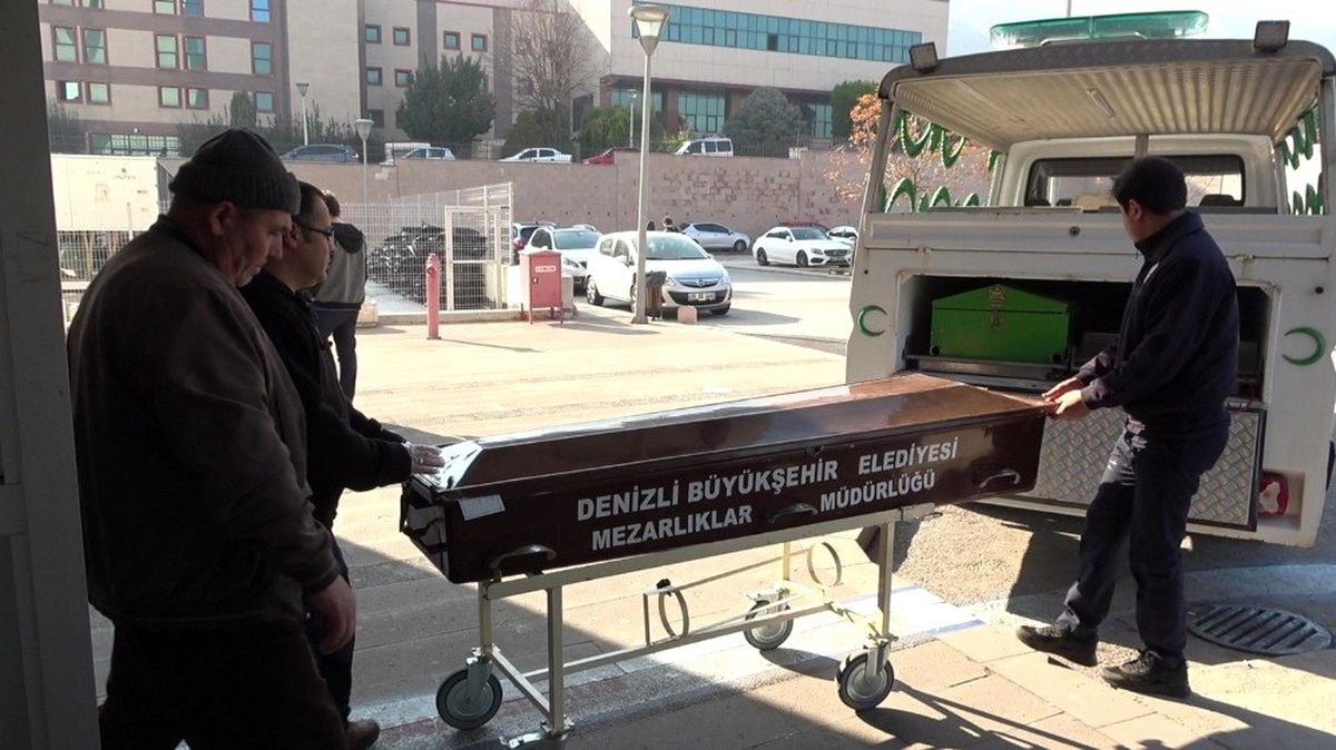Parkta cesedi bulunan gencin ölüm nedeni \'çakmak gazı\' zehirlenmesi