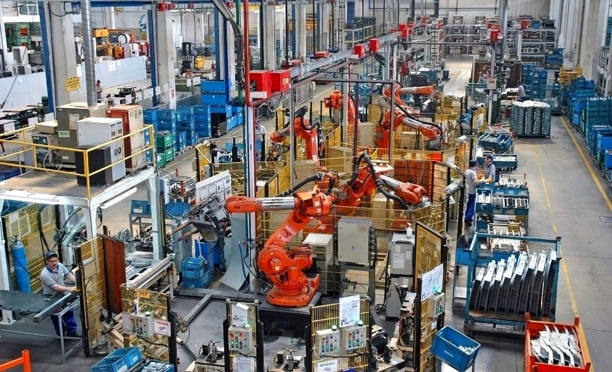 Sanayi üretimi yıllık yüzde 5,1 arttı