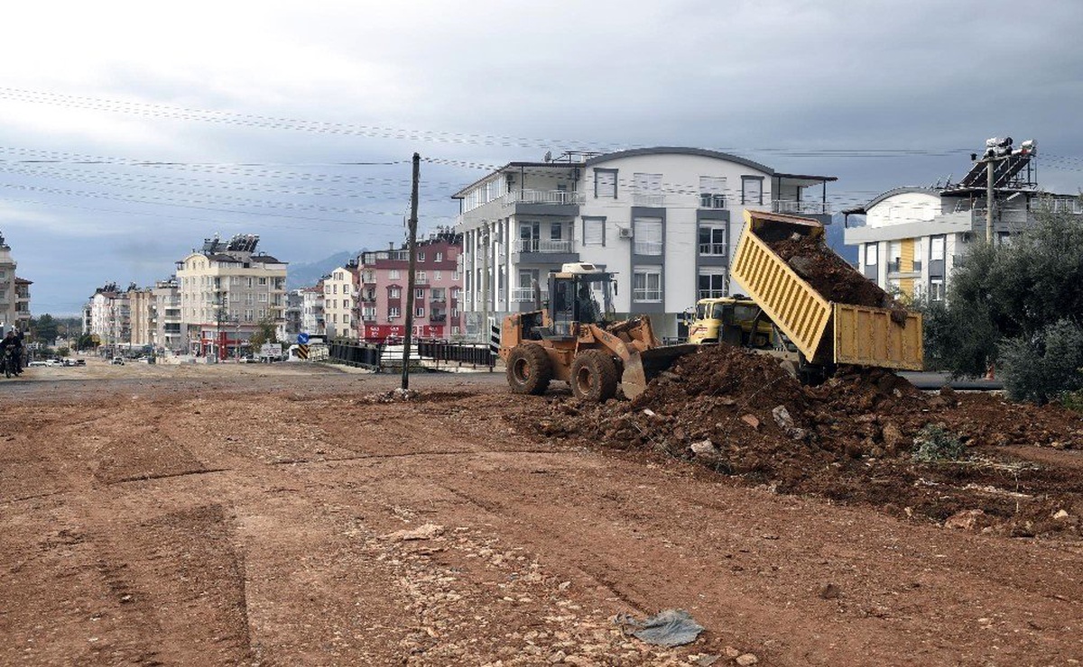 Santral mahallesine 22 metrelik yeni yol