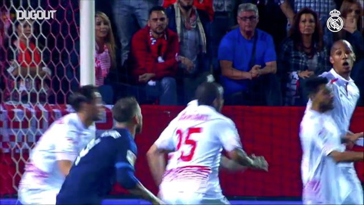 Sergio Ramos\'un Sevilla\'ya Harika Volesi