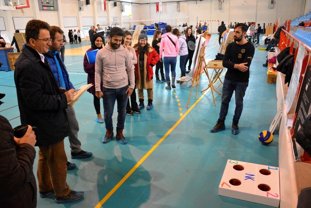 Spor Bilimleri Fakültesi öğrencileri yeni ürünler geliştirdi
