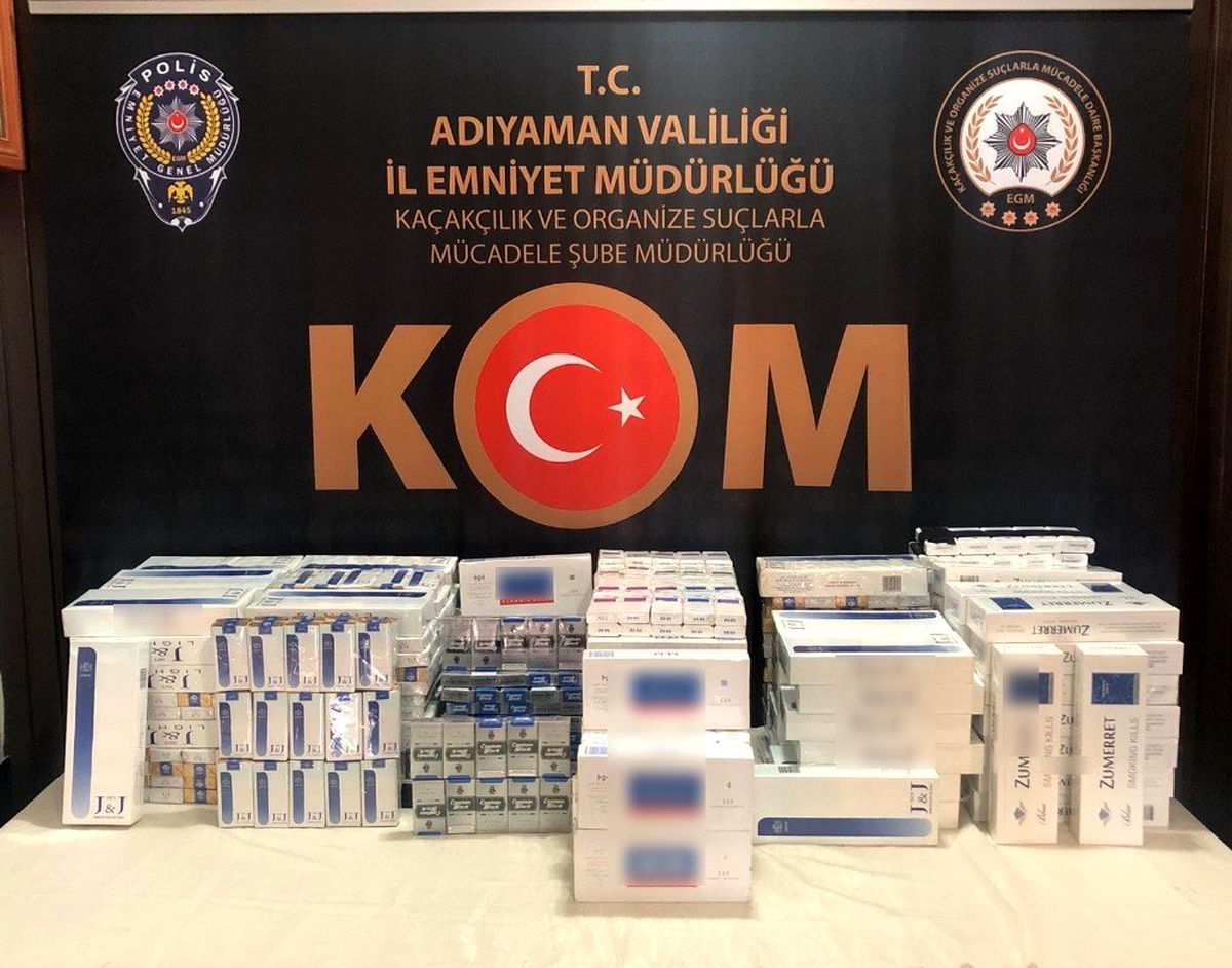 Şüpheli araçta gümrük kaçağı sigaralar ele geçirildi