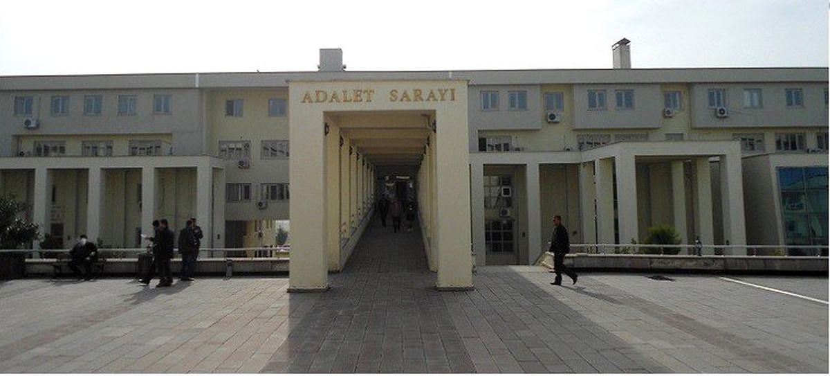 Uzun Cevdet\'in yakını olan iki sanık FETÖ\'dan yargılanıyor