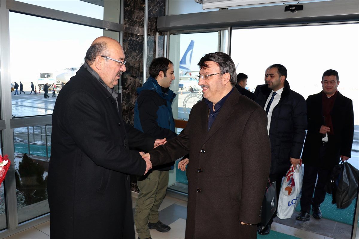 Van\'da AK Parti ilçe başkanlıklarına atama yapıldı