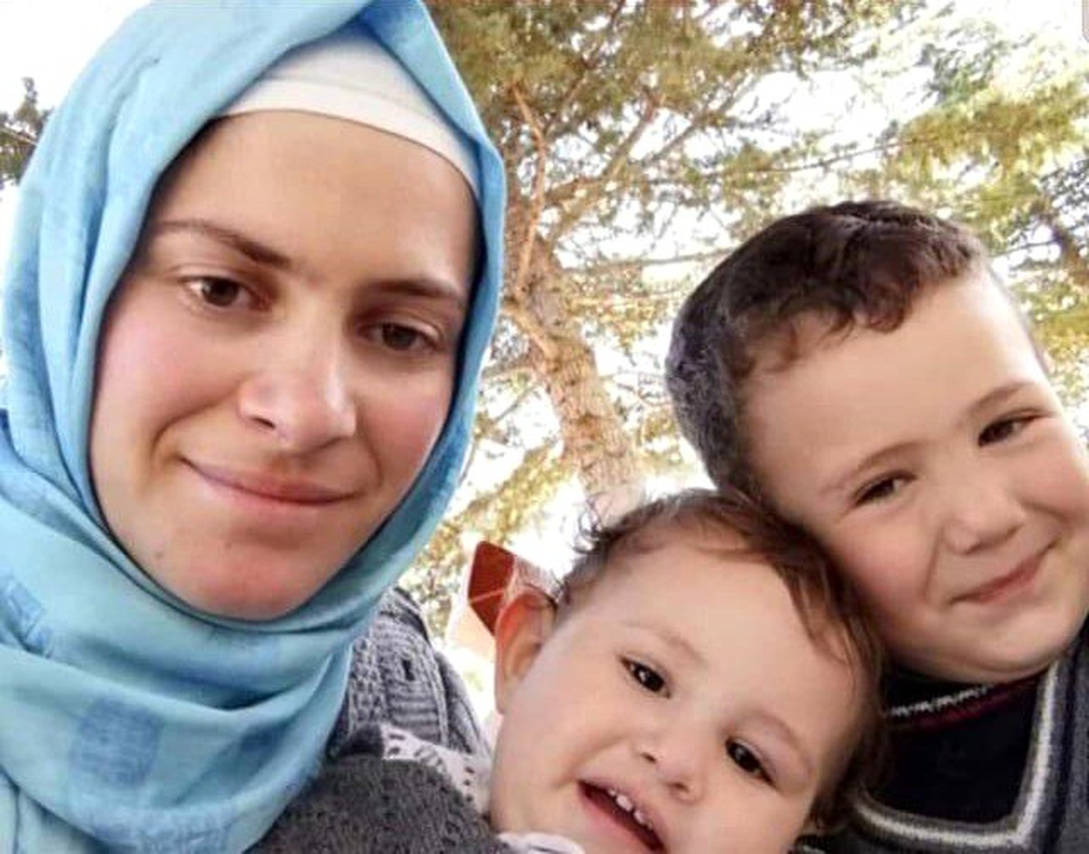 Yangın sonrası göçük altında kalan çocuk da bulundu