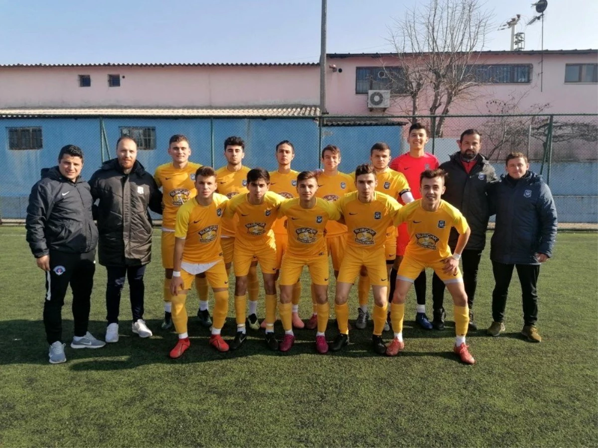 Yunusemre U19 takımı lige 3 puan ile başladı