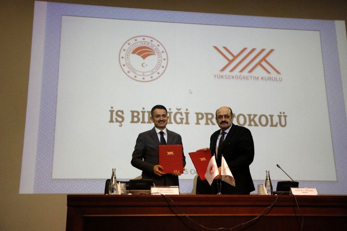 Bakan Pakdemirli\'den burs müjdesi
